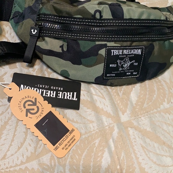 New True Religion Fannypack - Picture 1 of 10